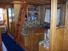 Heart & Sol house boat convertible table/double bed