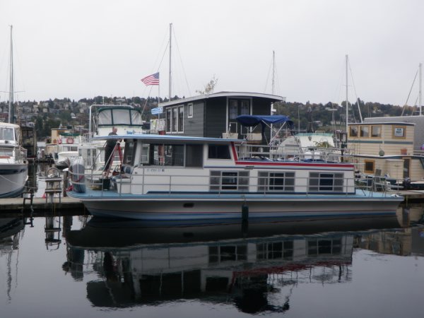 Encore boat rental
